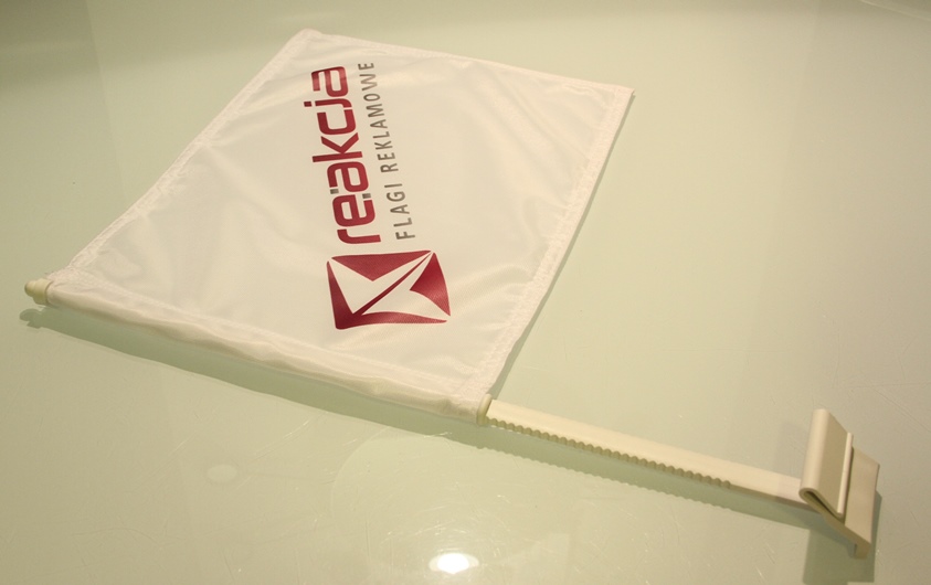 car flagpole